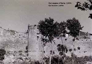 CAMPAGNE D ITALIE 1944 SAN GIMINIANO  (5)